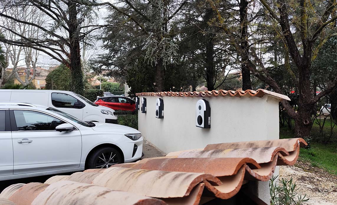 Bornes de recharge IRVE – Clinique Sainte Thérèse, Le Beausset