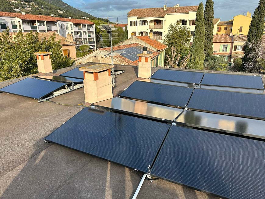 installation solaire photovoltaïque sur un petit immeuble à La Valette du Var installation solaire photovoltaïque sur un petit immeuble à La Valette du Var